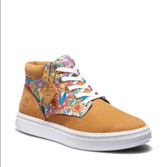 TIMBERLAND WOMEN'S BRIA CHUKKAS LIBERTY FABRIC - Picture 4 of 8